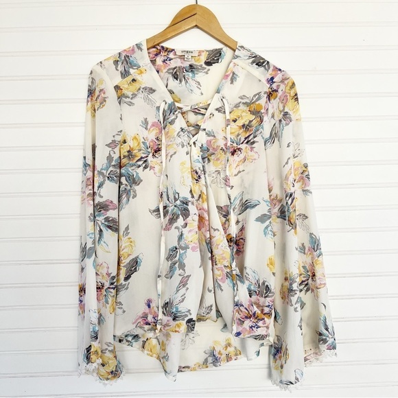 Umgee Floral Lace Up Blouse - Cream Size Medium - Picture 1 of 14